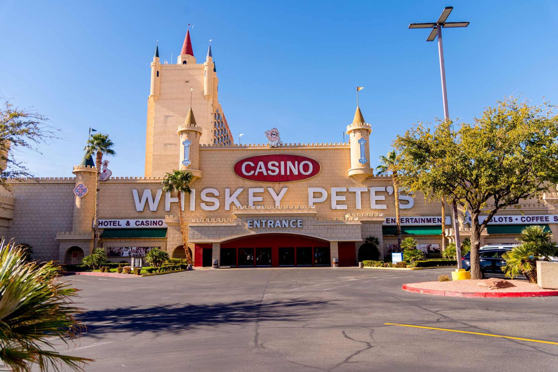 Whiskey Pete's Hotel & Casino - King & Queen Rooms, Golf, Primm NV